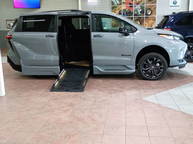 New 2026 Toyota Sienna